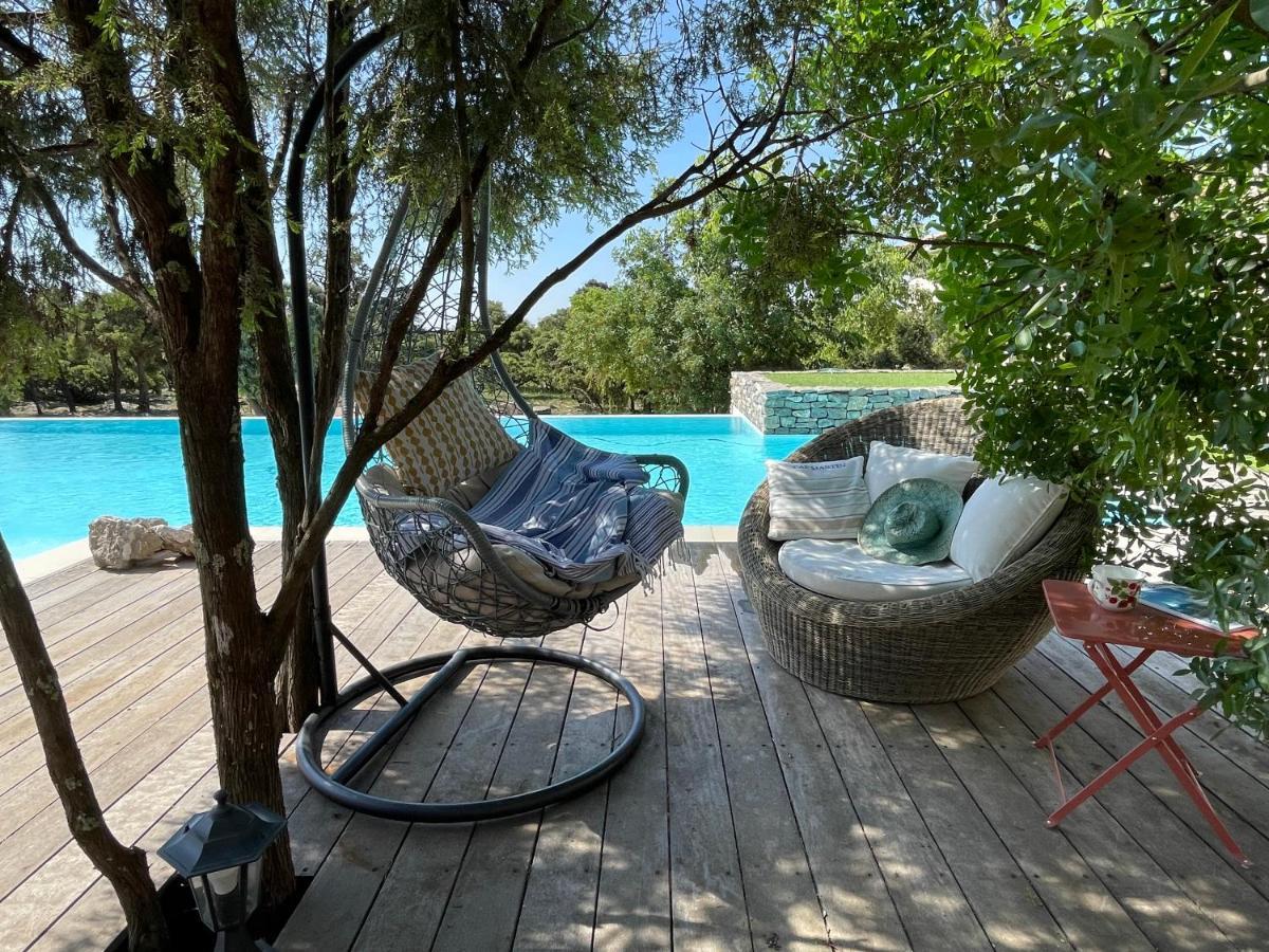 Le Domaine Du Cade-Gites D'Exception 4Etoiles "La Villa Du Cade" Cazevieille Exterior photo